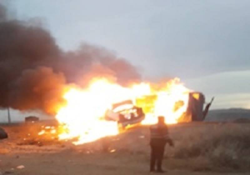 برخورد وانت با پژو در محور دلفارد منجر به مرگ سه نفر شد